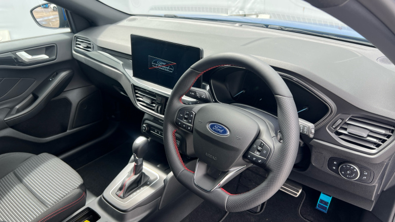 Ford Focus 1.0 EcoBoost Hybrid mHEV 155 ST-Line 5dr Auto Petrol Hatchback